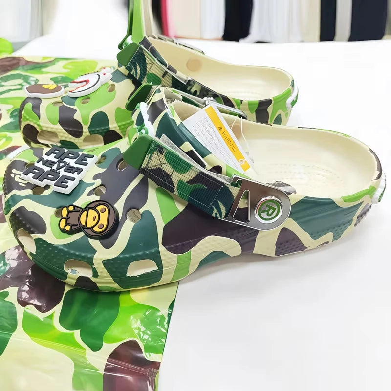 Cartoon Camouflage-Style Couple's Sandals Casual Ankle-Wrap Eva Flip Flops Shoes Outdoor Beach Holey Shoes Slippers Men Sandals